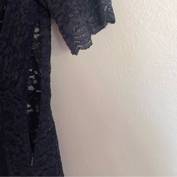 Lace midi short sleeve dress with slip - Picture 7 of 11